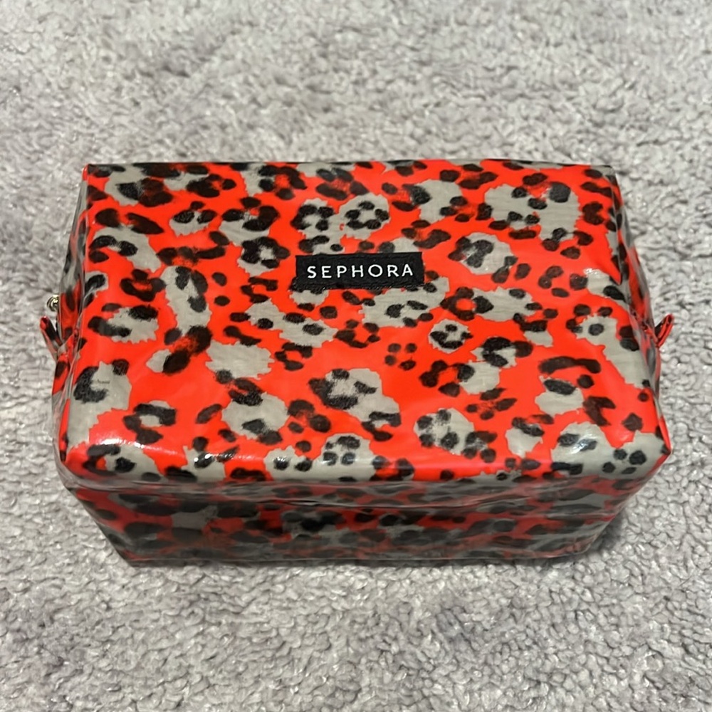 Assorted Cosmetic Bags/Pouches - Picture 2 of 13